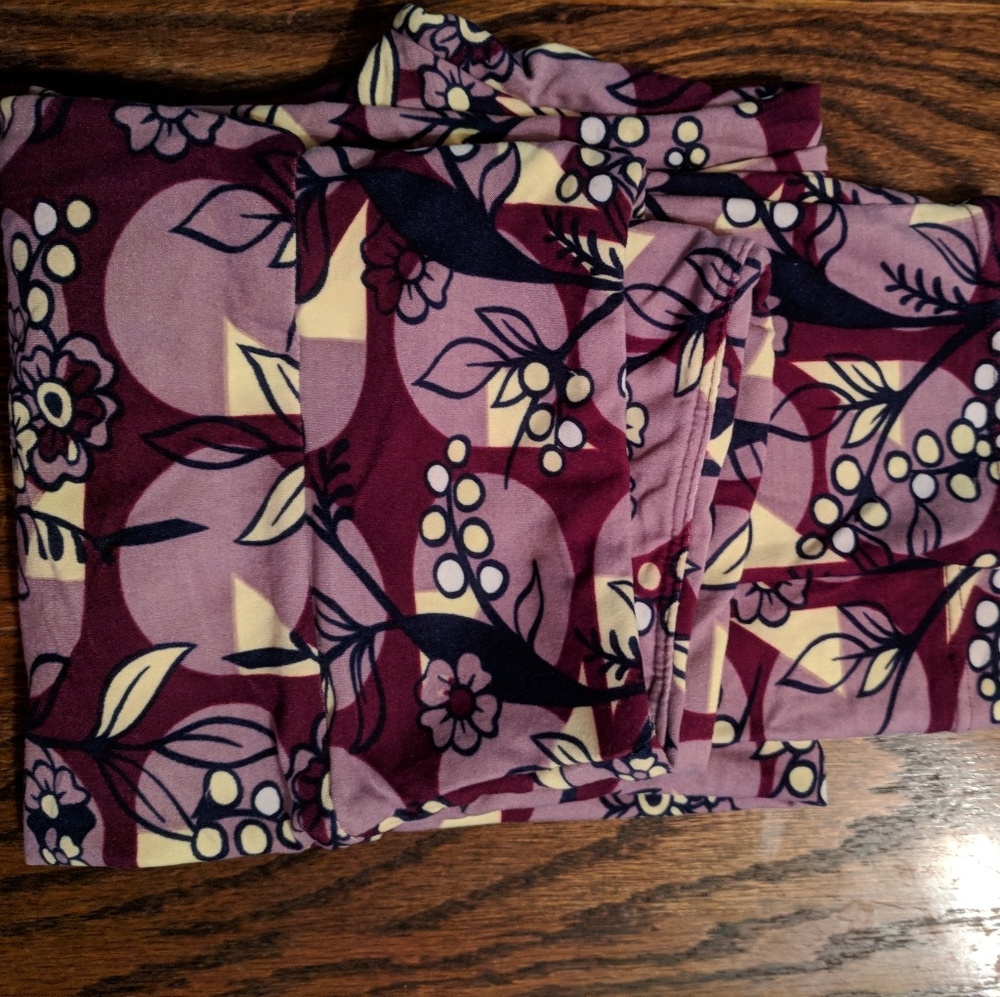 Lularoe leggings